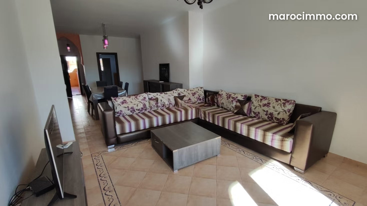 Appartement meublé avec terrasse et piscine à Saidia — Saidia
