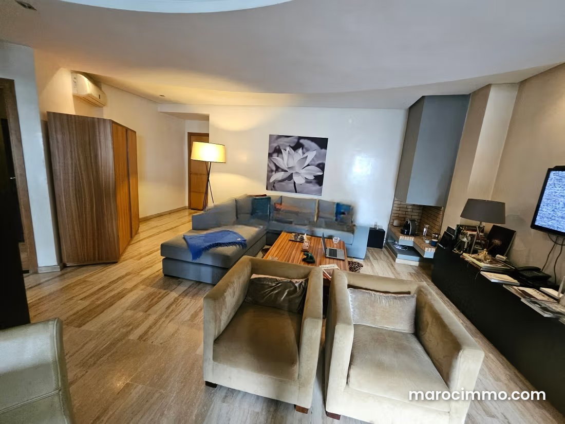 One-Bedroom Apartment with Terrace, Bourgogne, Casablanca — Casablanca