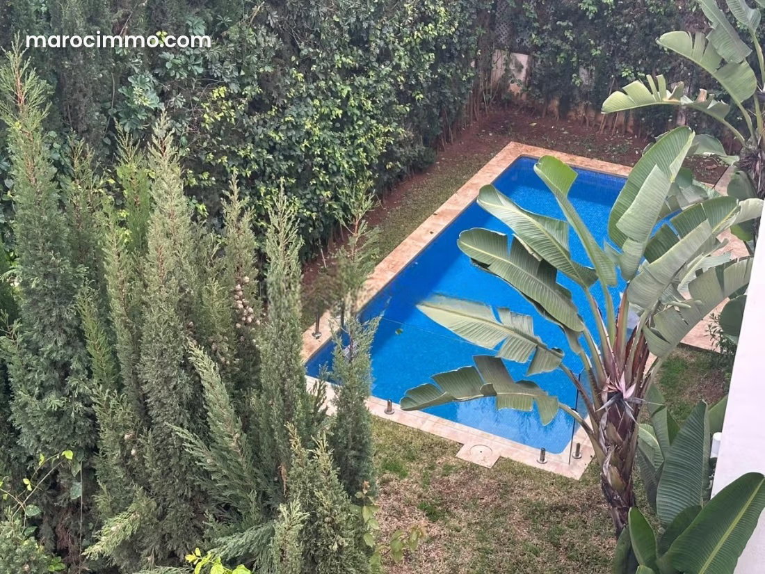 415 m² House with Swimming Pool and Rooftop Terrace, Dar Bouazza — Dar Bouazza