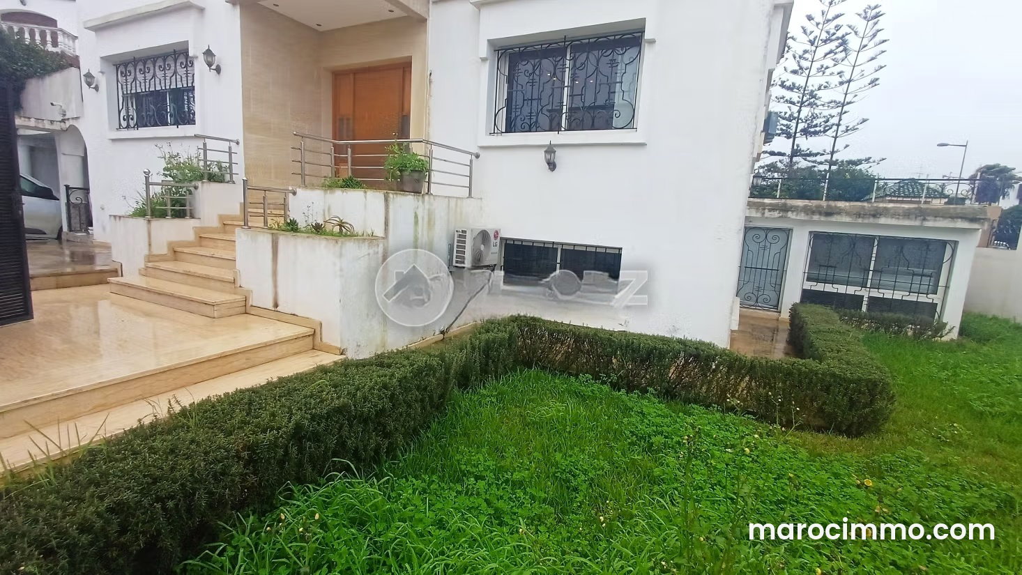 300 m² Villa to Renovate, Rabat Medina, 4 Bedrooms — Rabat