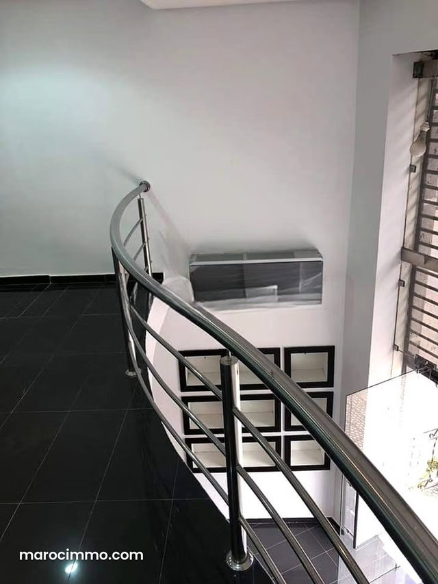 Commercial for Sale 78 m² El Menzeh Meknès — 5
