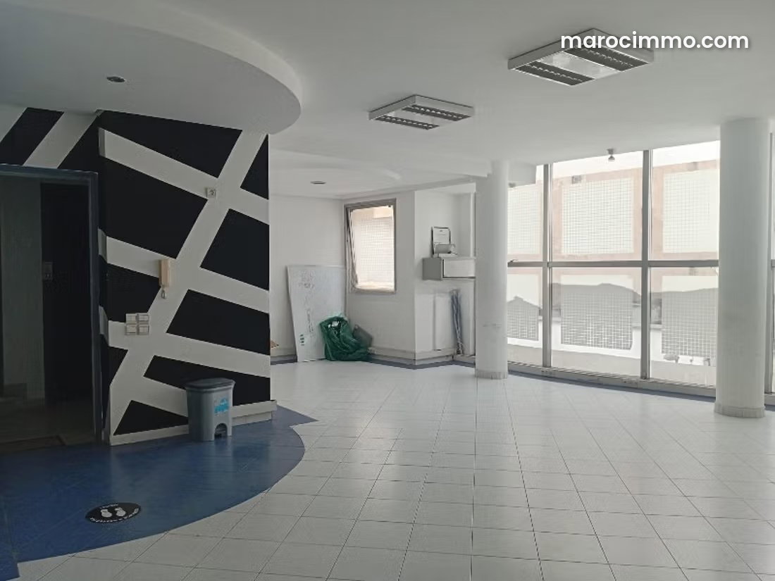 62 m² Office for Rent in Maarif, Casablanca, Central Location — Casablanca