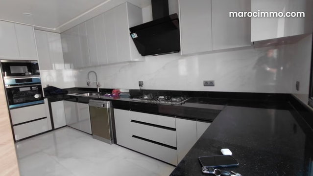 Appartement dans immeuble — 3