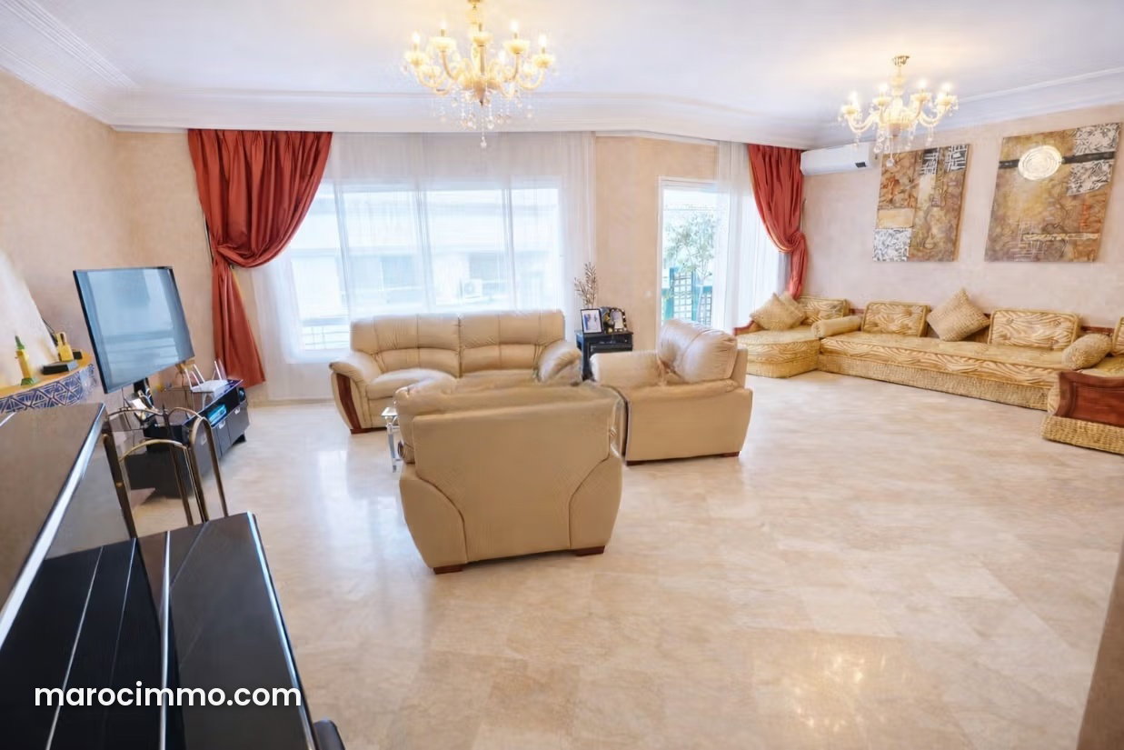 Appartement 155 m², 3 chambres avec terrasse, Racine, Casablanca — Casablanca