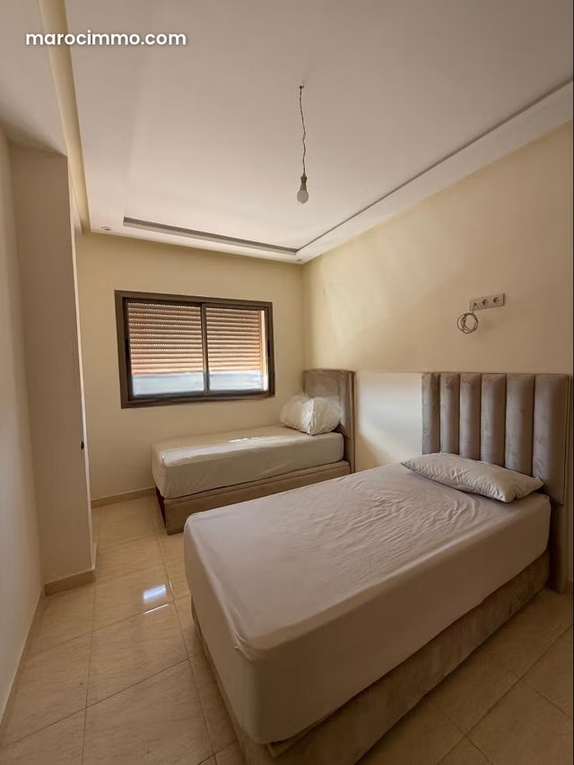 Location d'un appartement à Route Casablanca. 3 chambres. Bien meublé — 3