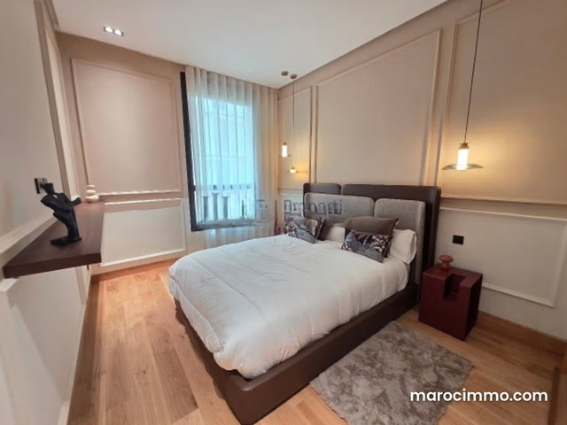 T3 meublé de 132m² – 2 chambres ch. De personnel — 5