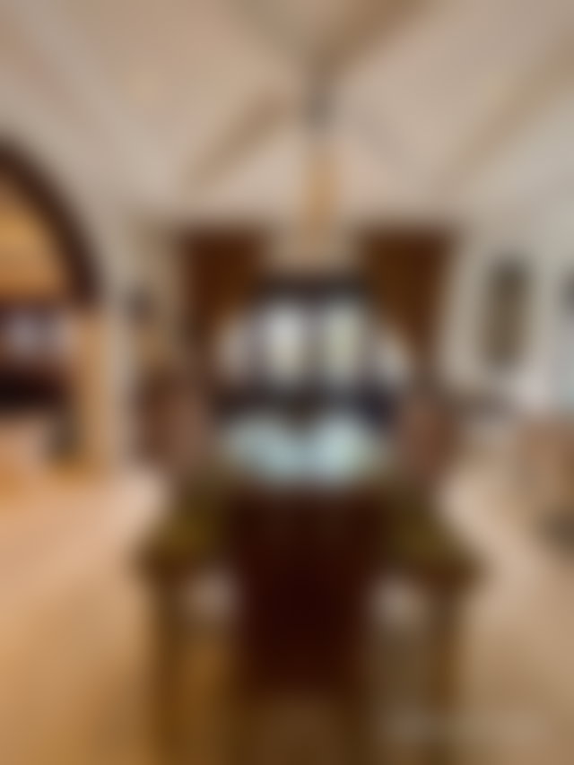 Villa 836 m², Aïn Diab, Casablanca : 4 chambres, piscine, jardin — 5