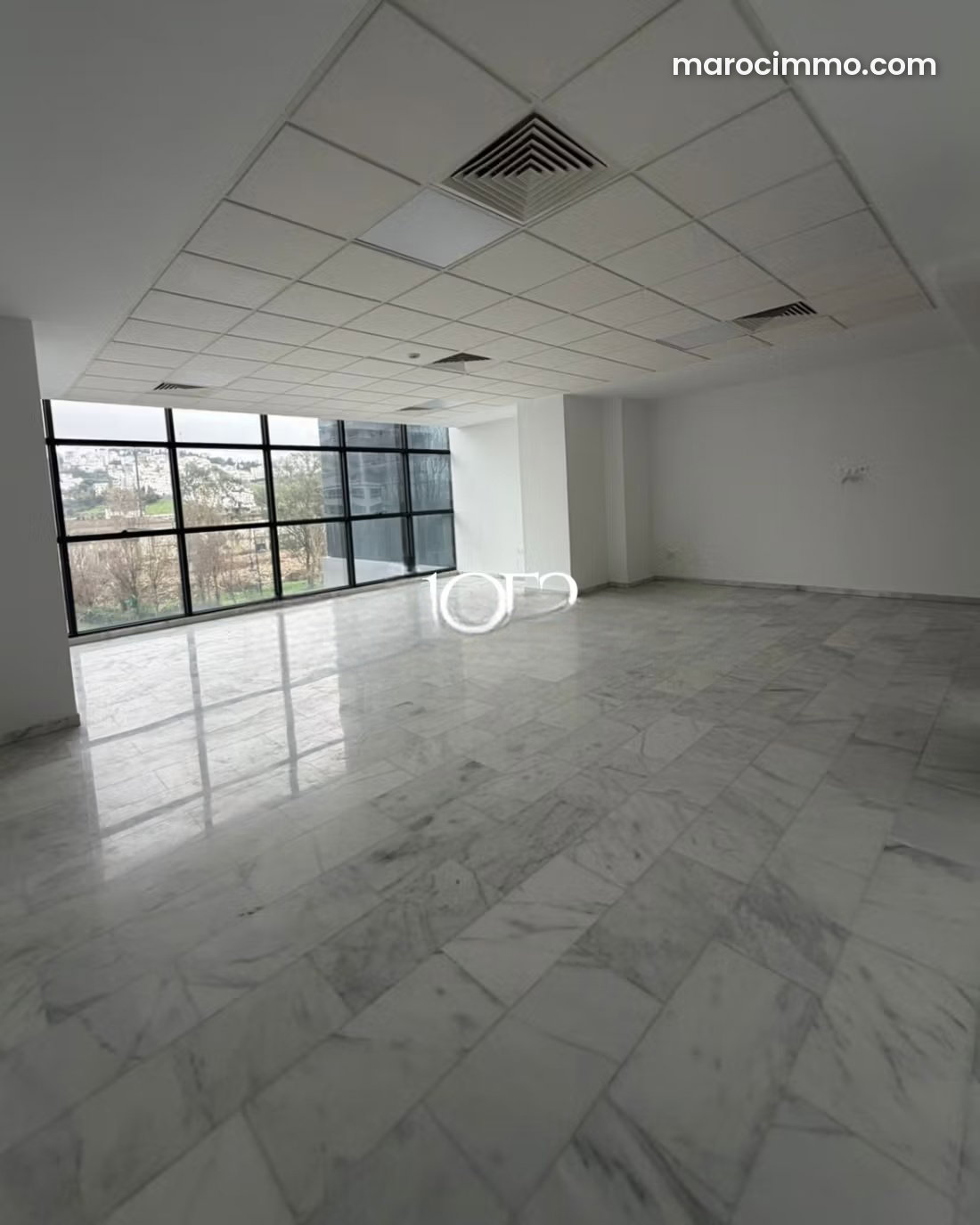 66 sqm office for rent in Tangier City Center — Tangier