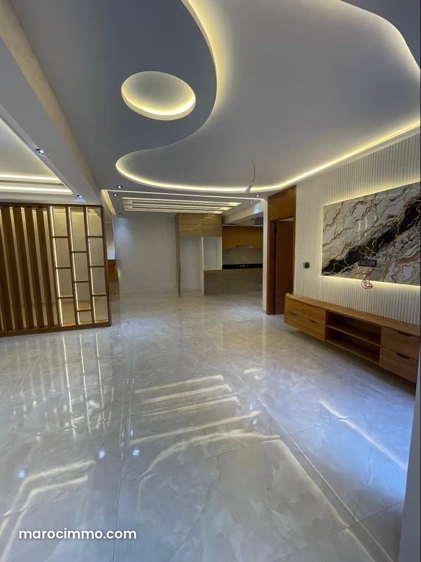 120 sqm 2-Bedroom Apartment, Gueliz, Marrakech — Marrakesh