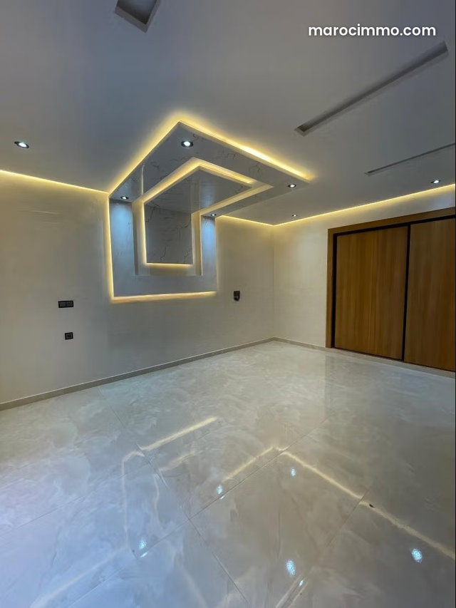 Appartement rénové de standing – Résidence sécurisée à Guéliz, proche Zara — 4