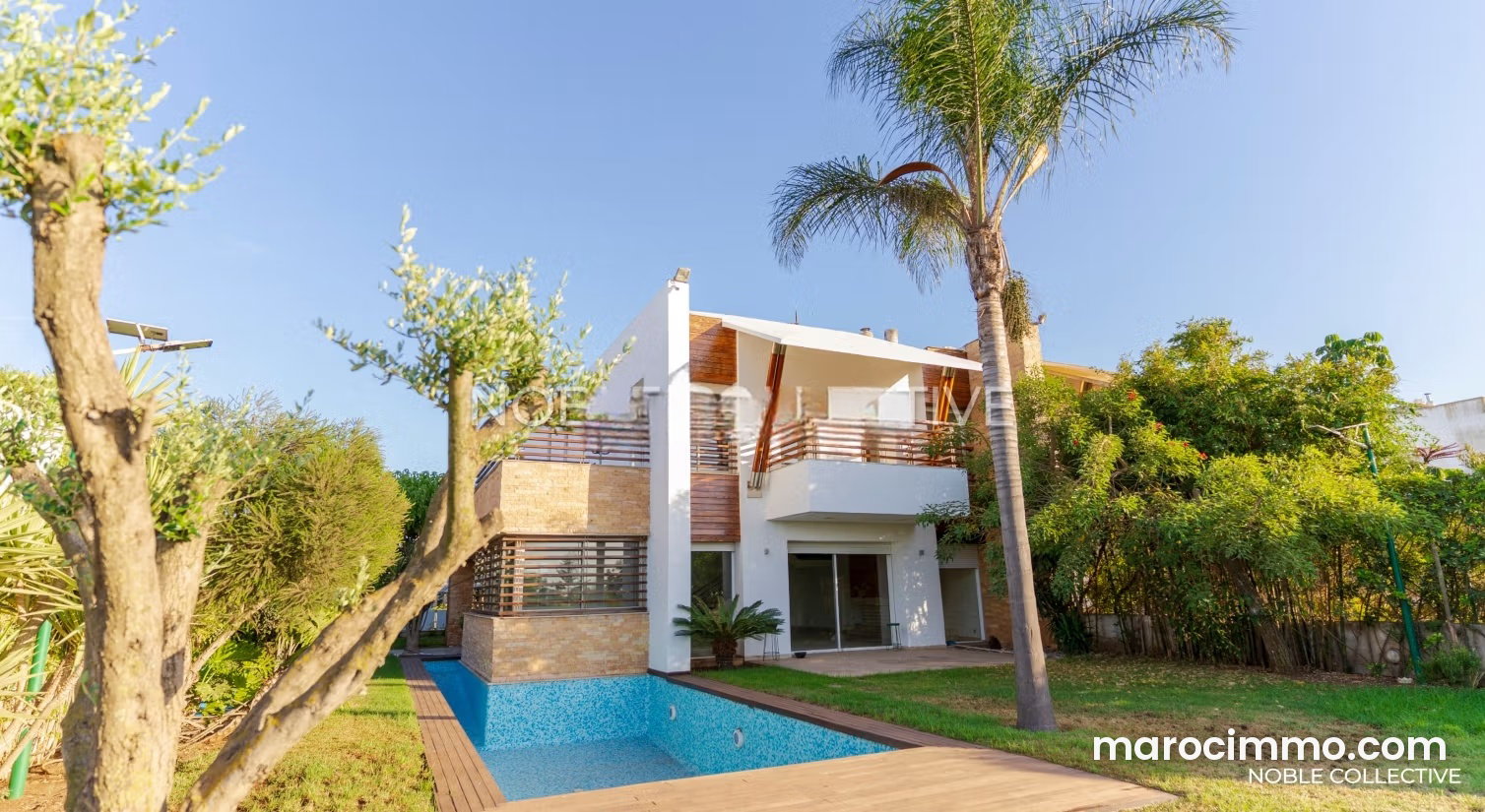 530 m² Villa with Pool and Golf Views, Ville Verte, Bouskoura — Bouskoura