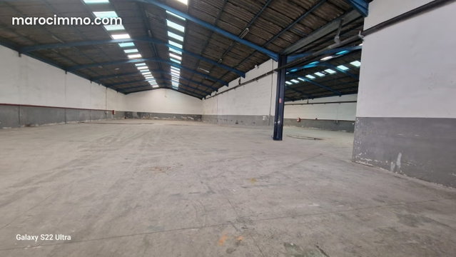 Local commercial à louer à Aïn Sebaâ. Superficie 2160 m² — 3