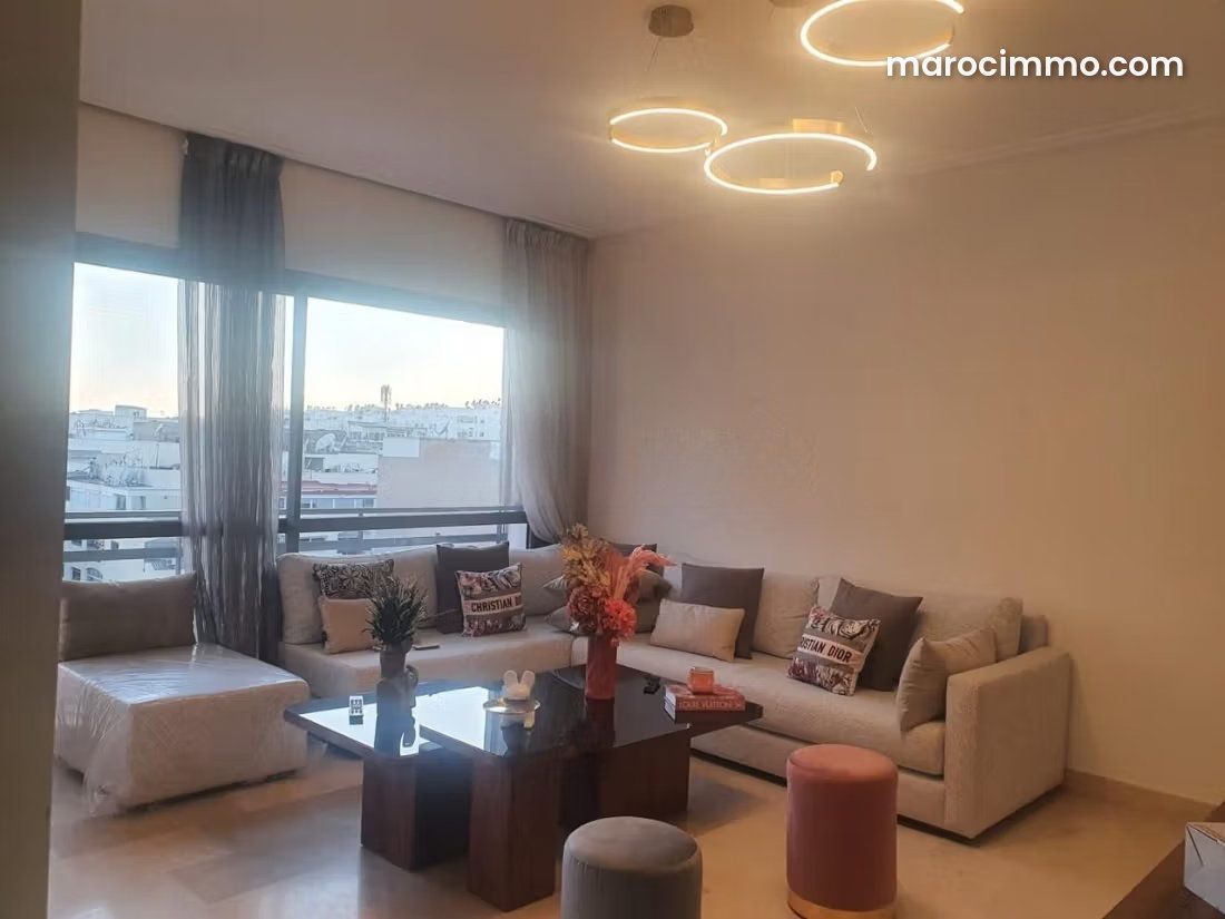 Furnished 95 sqm apartment with a south-facing terrace, Maârif Extension — Casablanca