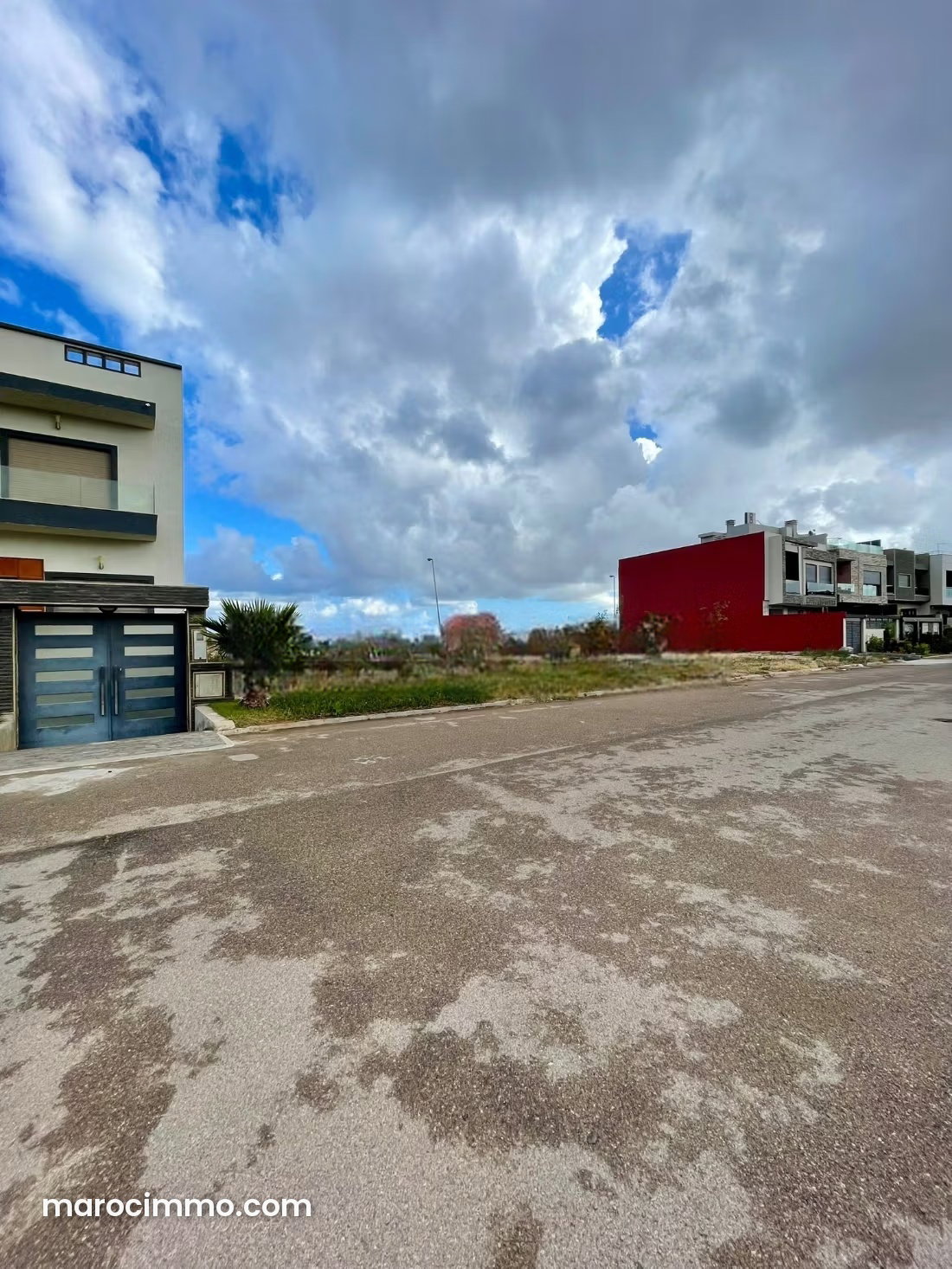 Terrain 405 m² orienté sud à Almaz Casablanca — Casablanca