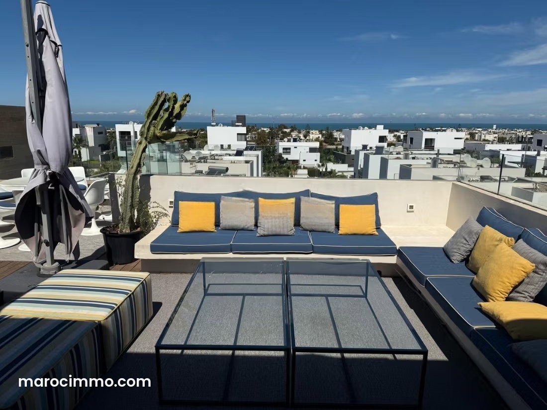 376 m² Duplex Rooftop with Panoramic Sea Views, Aïn Diab, Casablanca — Casablanca