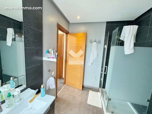 Villa à Vendre de 429.0 m² à Dar Bouazza, Tamaris1 — 2