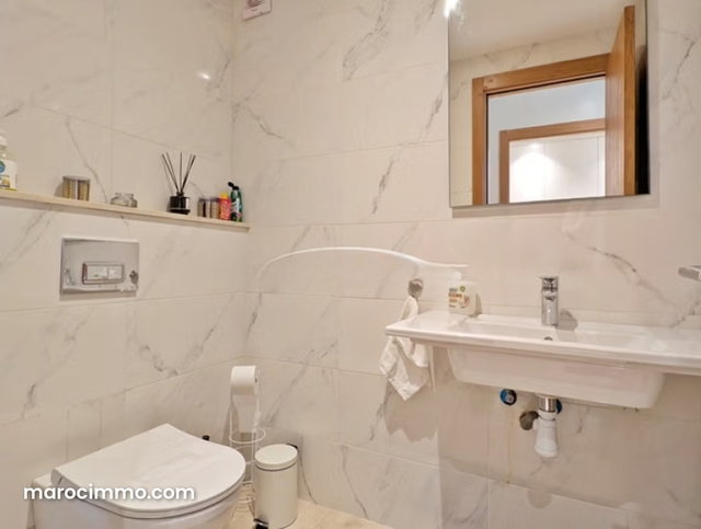 Studio neuf à louer sur Ain Diab Extension 75 m² — 5