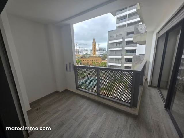 1-Bedroom 50m² Apartment – Terrace — Casablanca