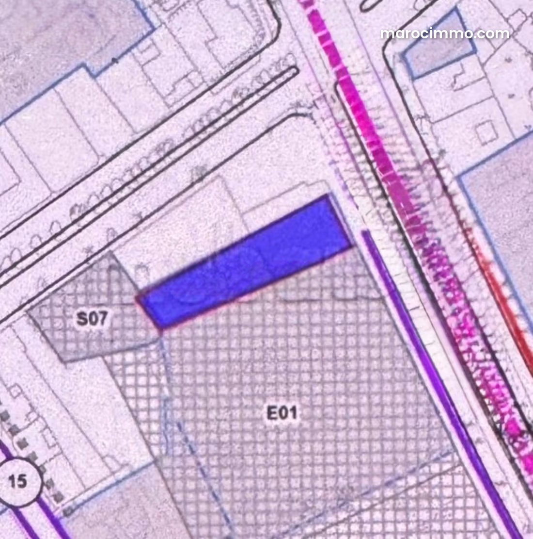 957 m² Plot on a Boulevard Corner, Moulay Youssef, Casablanca — Casablanca