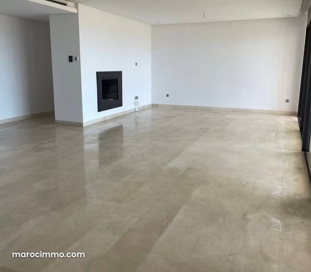 Magnifique appartement vide à louer à Ain Diab — 3