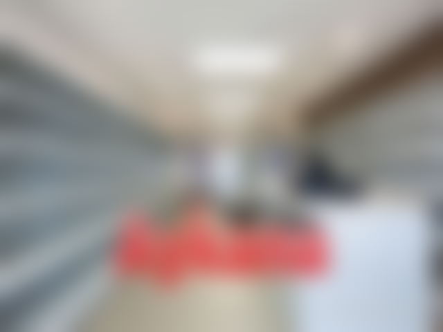 محل بثلاث واجهات للبيع بحي الرياض الرباط — الرباط