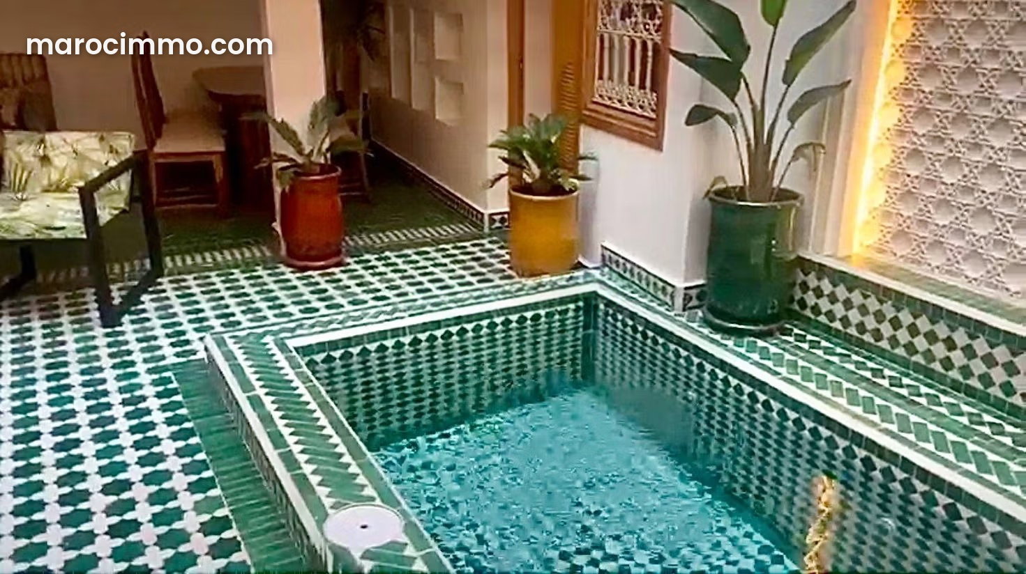 رياض راقٍ بمسبح في قلب كات بن نحيد بمراكش — مراكش