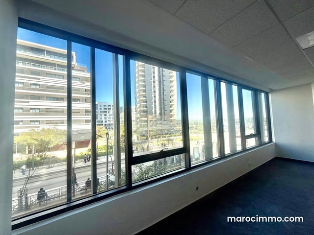Plateau de bureau 68m casa finance city — 4