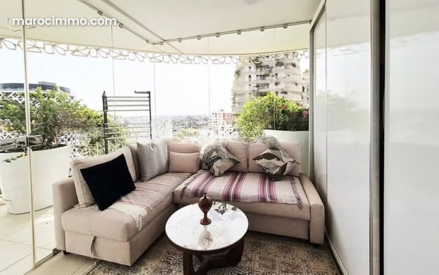 Superbe appartement meublé à louer à CFC — 2