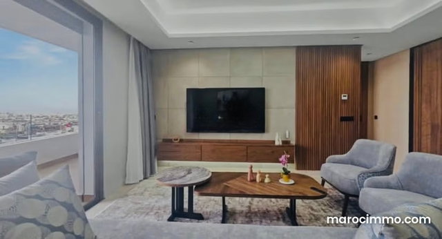 Superbe duplex meublé à louer à CFC Dernier Étage — 4