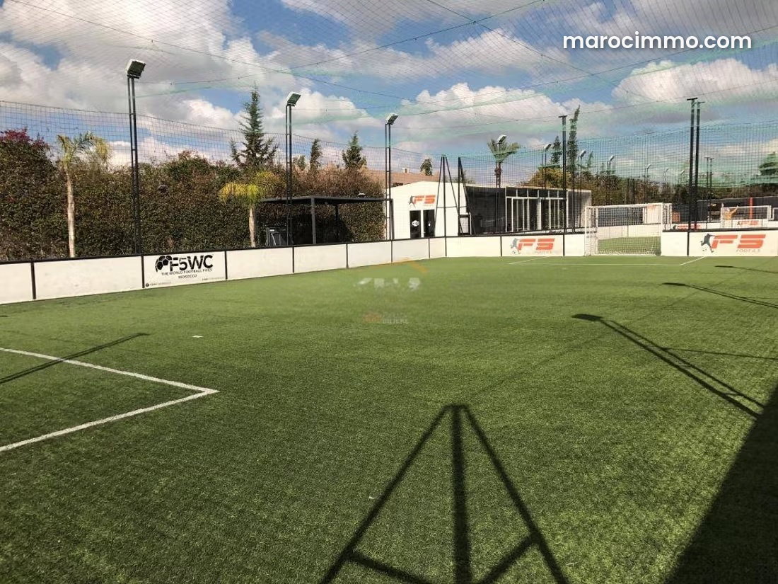 Centre sportif football 3000 m², Route de Fès Marrakech — Marrakech