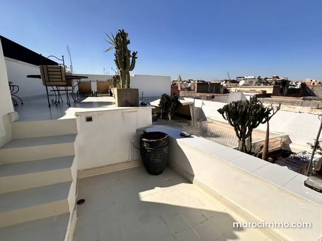 Maison d&rsquo; hôtes de 6 chambres en activité avec potentiel de développement — 3