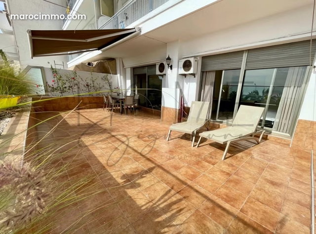 Spacieux Appartement avec terrasse face à la mer — 2