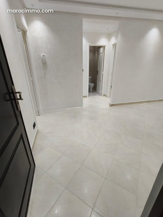 Appartement vide à vendre zemmouri 4 — 2