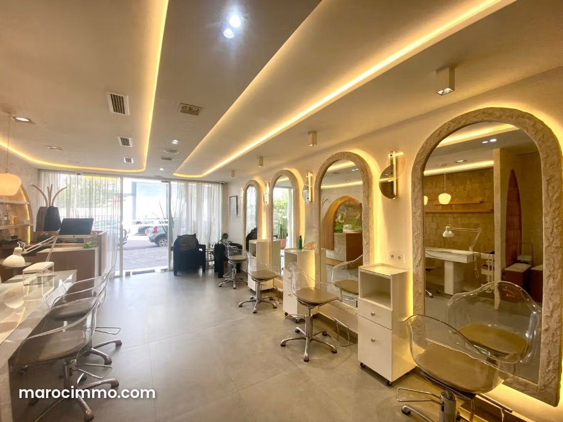 114 m² Fitted Commercial Premises, Oasis, Casablanca — Casablanca