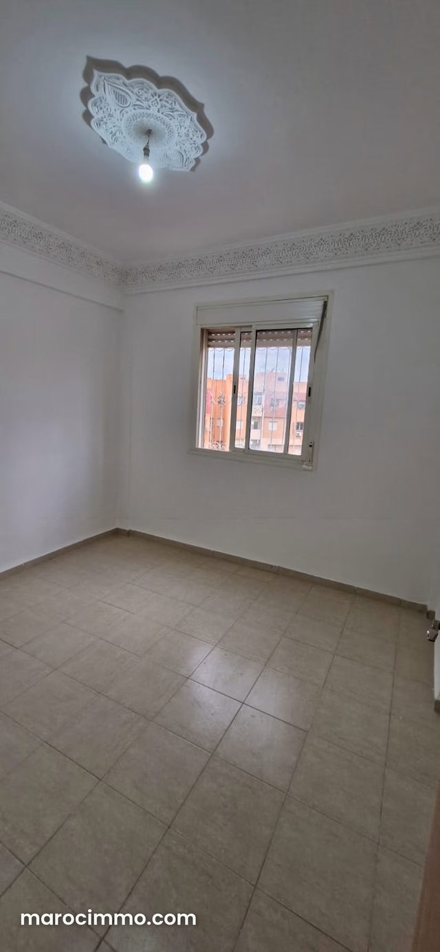 Bel appartement en VENTE à massira 3.3 pièces conf — 4