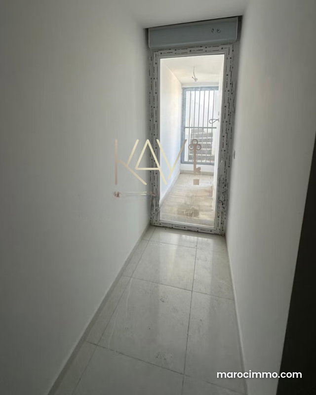Appartement 2 chambres – 77 m² – Résidence sécurisée avec piscine — 4