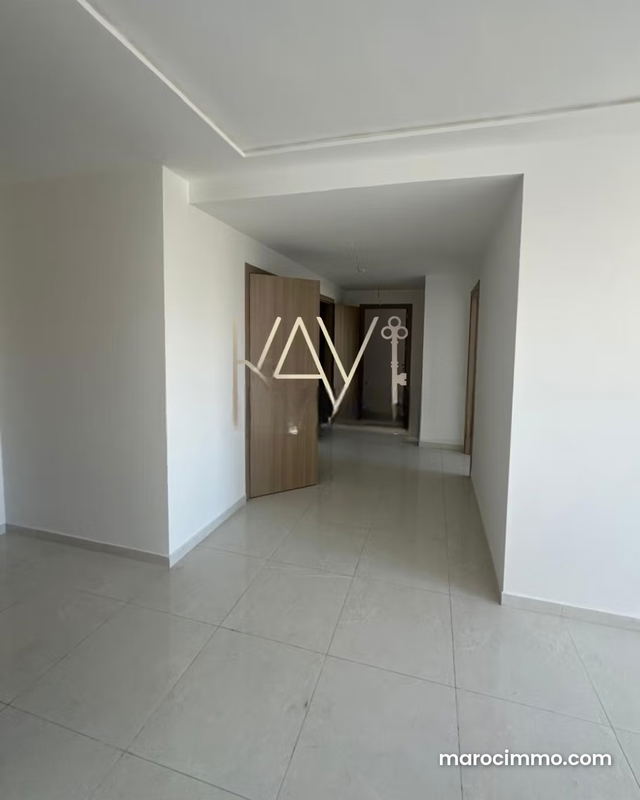 Appartement 2 chambres – 77 m² – Résidence sécurisée avec piscine — Tanger