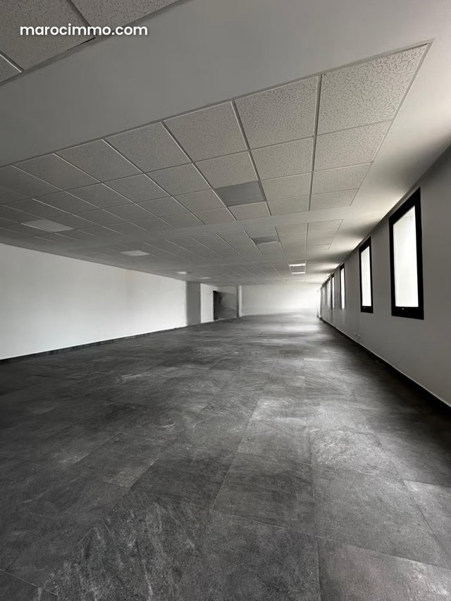 High-End Office Space for Rent – CFC Quarter — 3