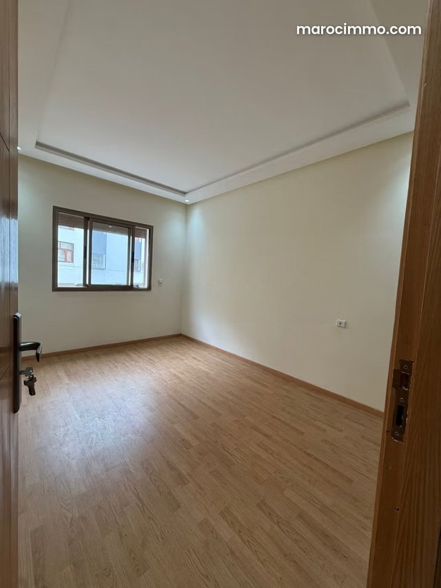 Sell Apartment in Massira 3 Bedrooms. Elevator and Parking — 5
