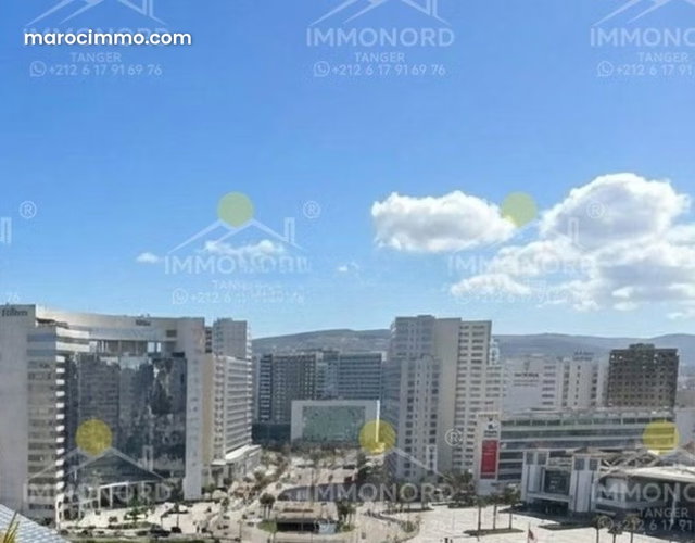 Large apartment sea view TGV train station and ibn bat mall — 2