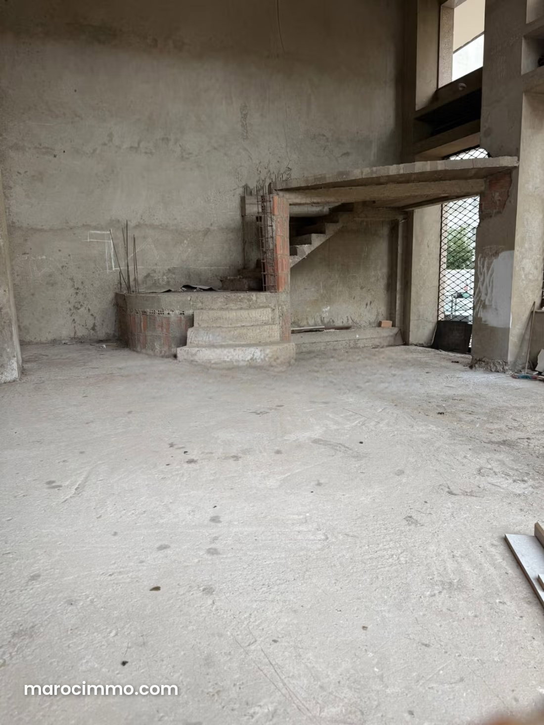 66 m² Commercial Premises, Dual Frontage, Iberia District, Tangier — Tangier