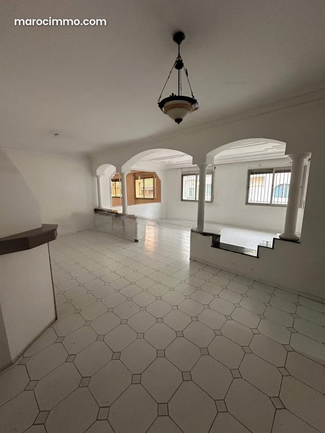 Appartement à vendre – 143 m² – Beauséjour — 2
