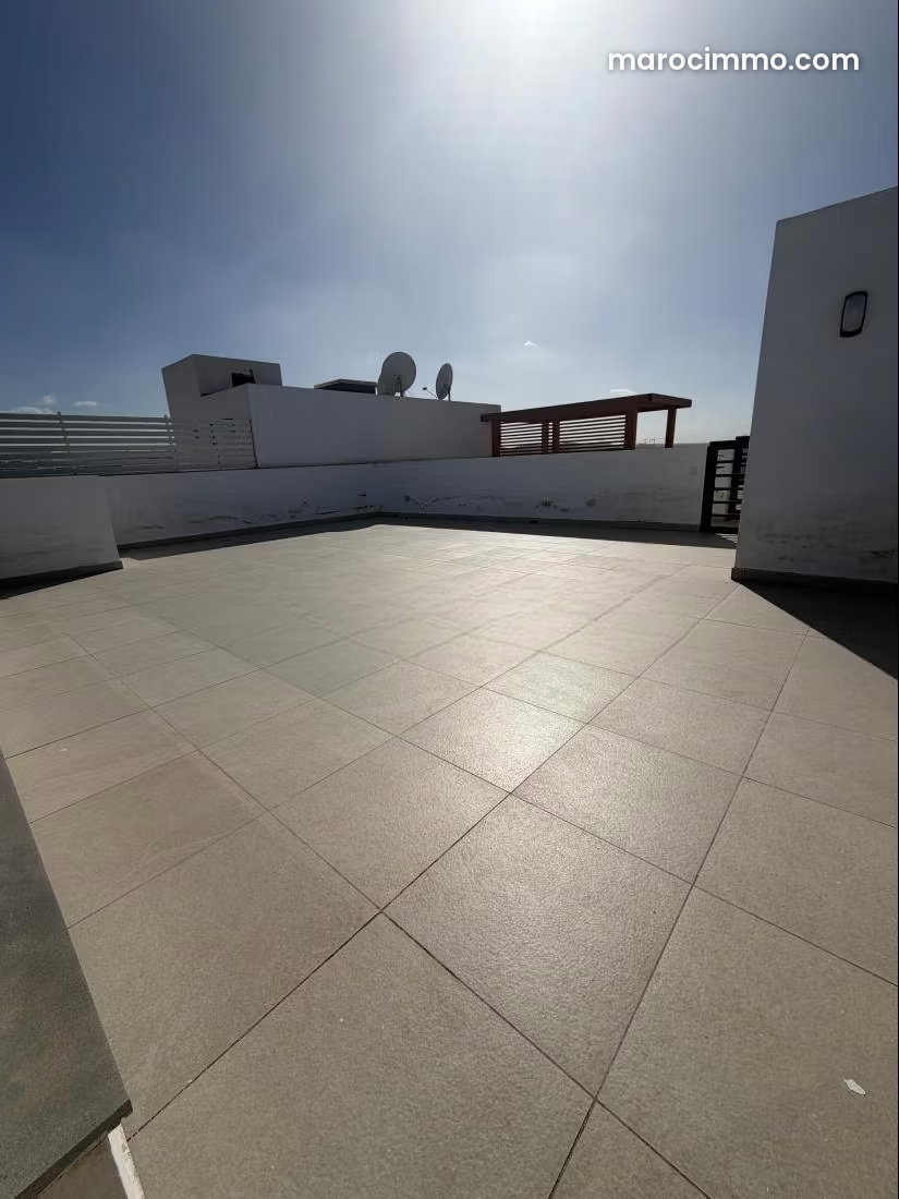 Sea-view apartment for rent in Aïn Diab, Casablanca — Casablanca