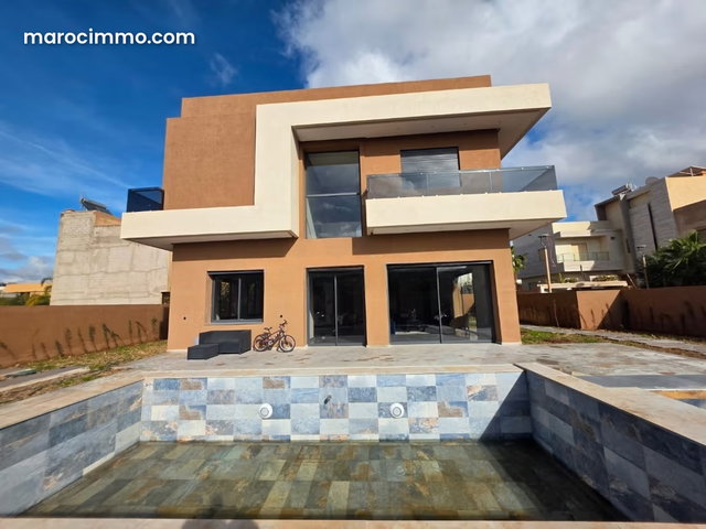 Nouria Golf City. Beautiful Villa — 2