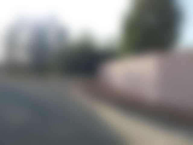 ضيعة 4 هكتارات مسوّرة للبيع بطريق فاس مراكش — مراكش