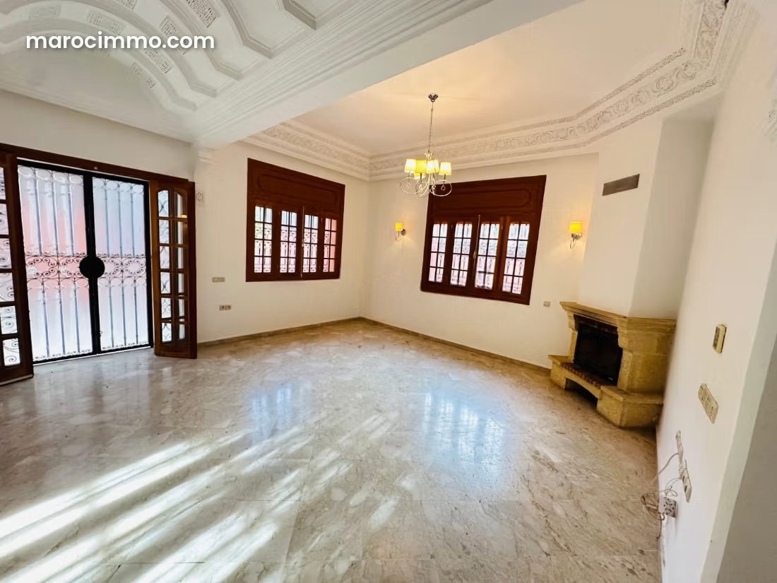 4-Bedroom Villa with Pool and Atlas Mountain Views, Route de Fès, Marrakech — Marrakesh