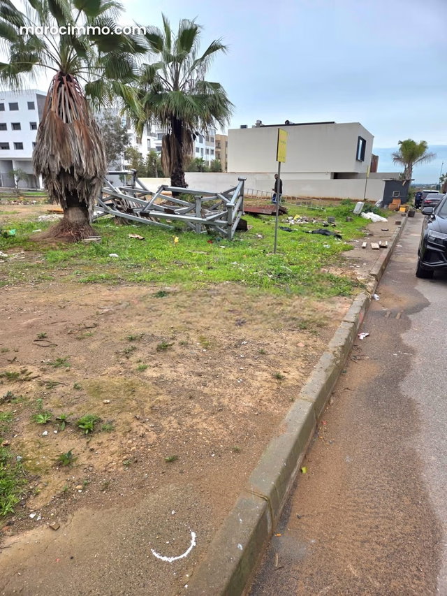 Lot villa isolée en R1 — 2