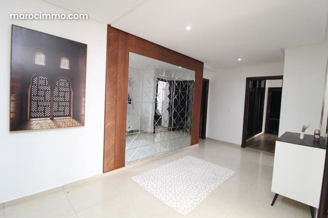 Appartement avec vue sur piscine à Hay Mohammadi — 4