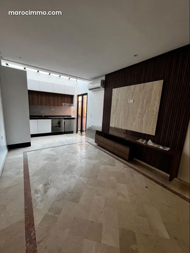 Location d'un appartement à Guéliz. 3 chambres agréables. Conciergerie à disposition — Marrakech