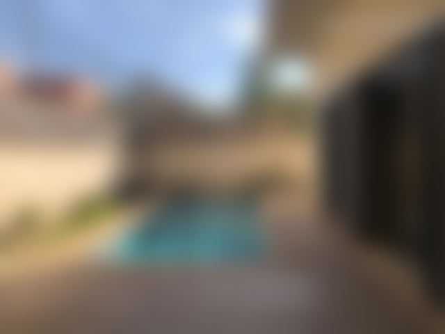304 m² Villa with Swimming Pool for Sale on the Agadir Road, Marrakech — Marrakesh